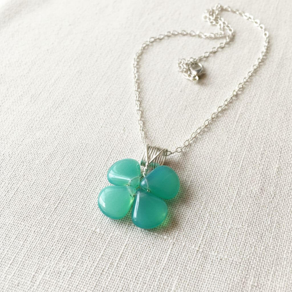 Mint Green Beaded Clover Necklace