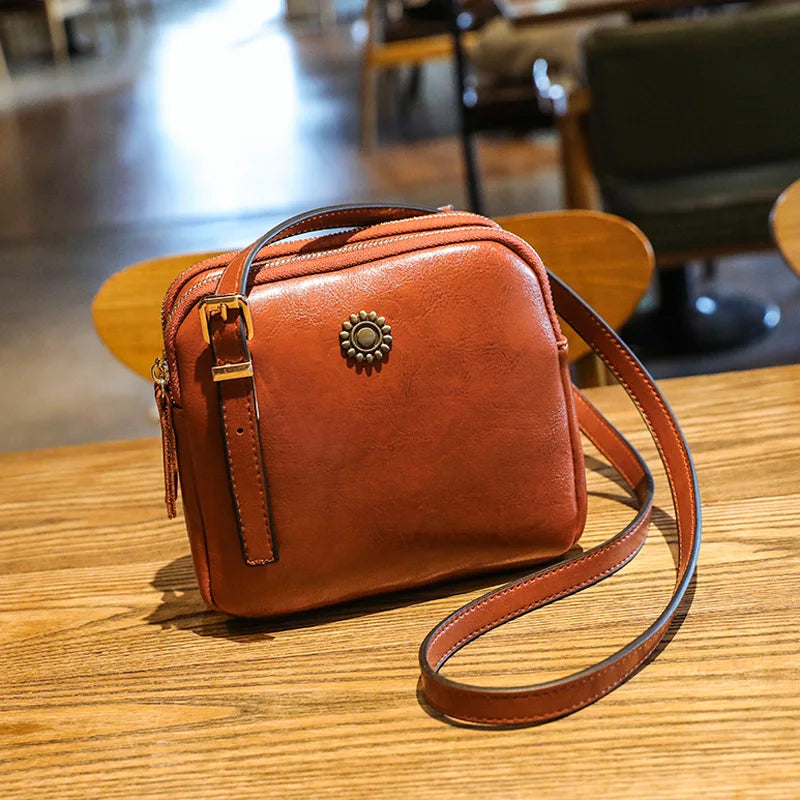 2024 Vintage-Inspired Women's Square Shoulder Bag - Designer Crossbody Handbag with Multiple Compartments